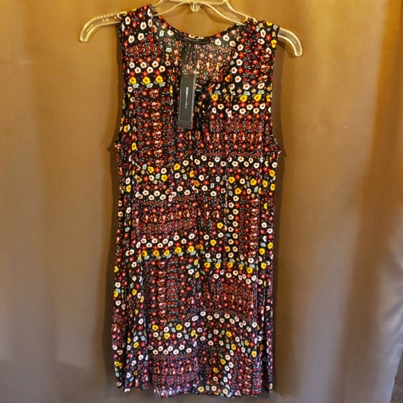 BCBG Sleeveless Black Floral Print Dress Tunic - NWT - Picture 5 of 10